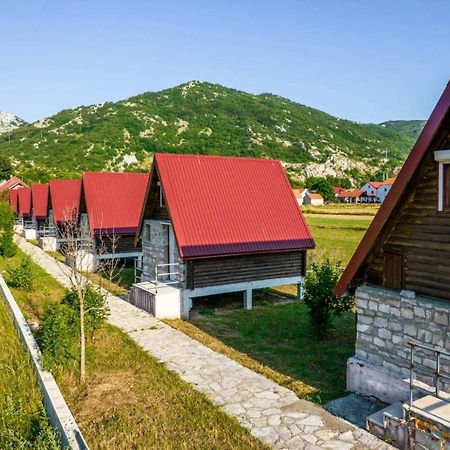 Etno Selo Bastadur Cetinje Ngoại thất bức ảnh