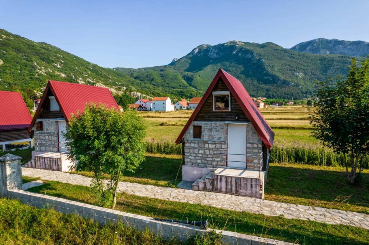 Etno Selo Bastadur Cetinje Ngoại thất bức ảnh